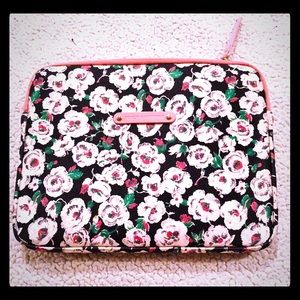 Juicy Couture Floral/Lg. tablet case